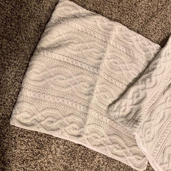 Sham covers - Picture 1 of 2